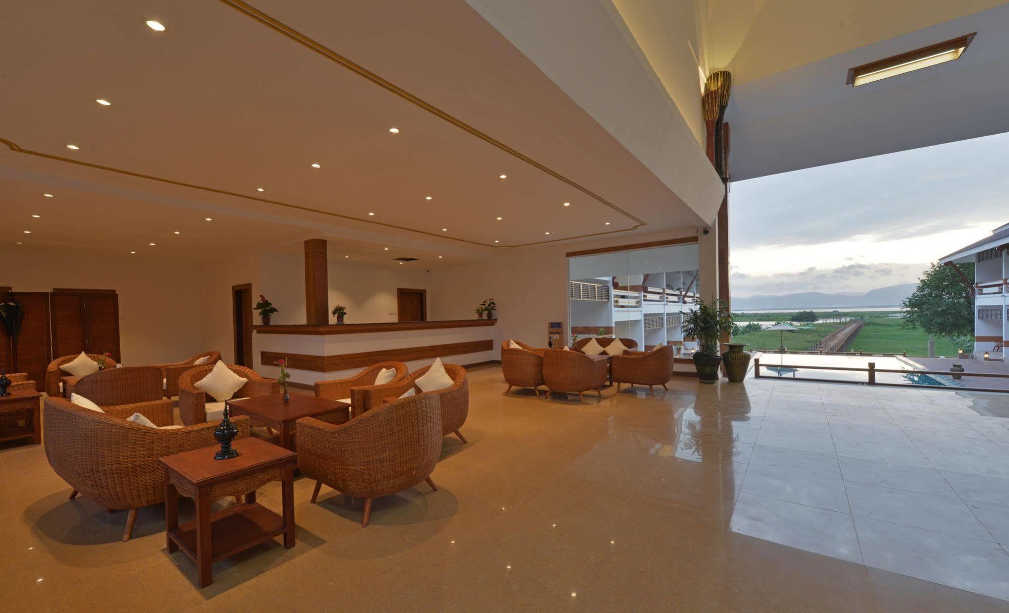 Ananta Inlay Resort Ньоншуэ Экстерьер фото